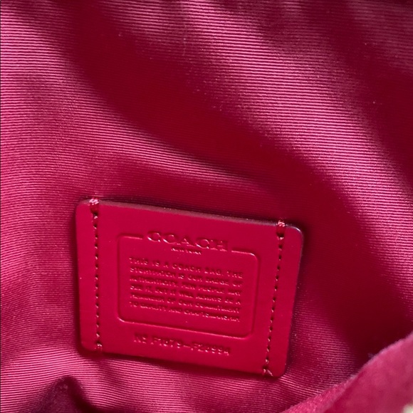 Coach Red Leather Women's Crossbody Bag and Dust Bag - Picture 3 of 8